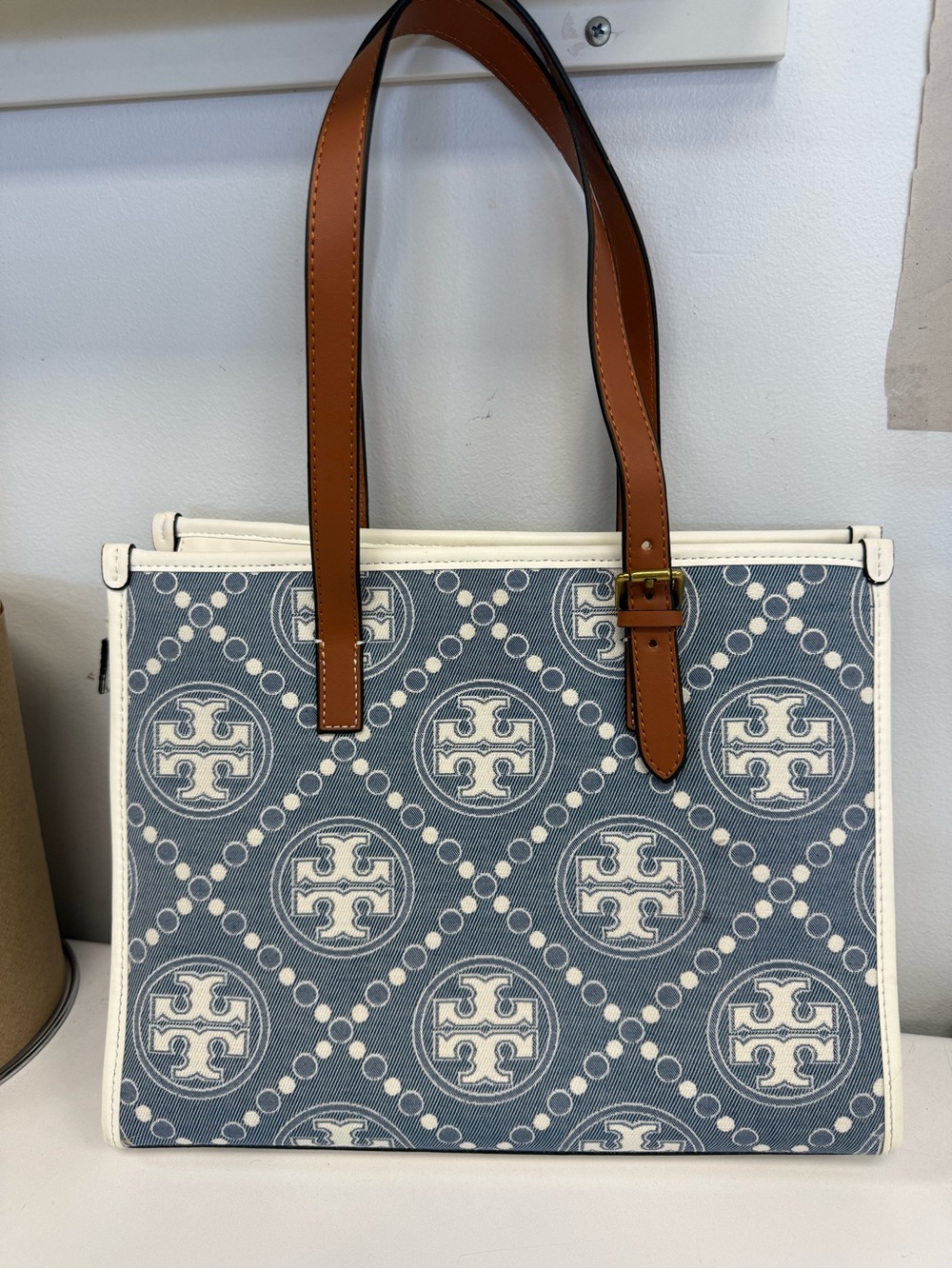 TORY BURCH • Small T monogram denim tote purse - Picture 6 of 12